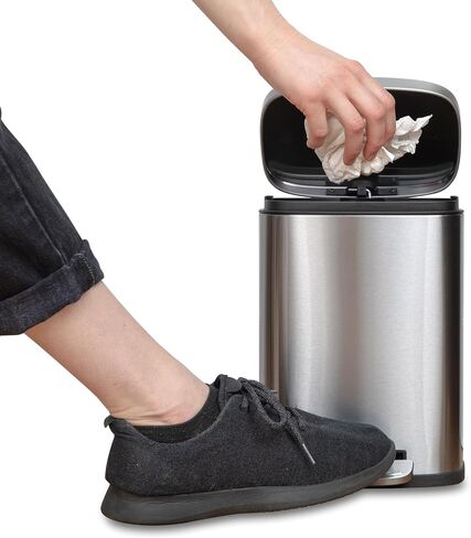 Farberware Kitchen Step On Trash Can, 30 Liter (7.9 Gal) Metal Garbage Bin, Soft-Closing Lid, Fingerprint & Smudge-Resistant, Removable Inner Bucket, Rigid Steel Pedal, Stainless Steel in Saudi Arabia