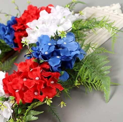 H&W أكاليل الزهور الوطنية الأمريكية، 40.64 سم أحمر وأبيض وأزرق، ديكور الباب الأمامي من الزهور، ديكور حفلات عيد الاستقلال الرابع من يوليو، عطلة الزفاف in Kuwait
