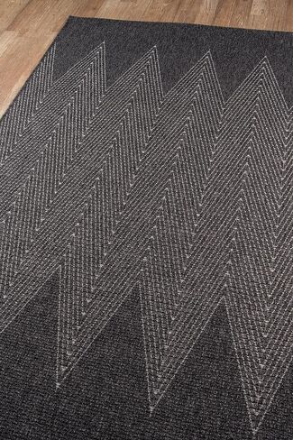 Momeni Rugs Como Contemporary Geometric Indoor Outdoor Area Rug, 7'10" x 10'10", Charcoal in Saudi Arabia