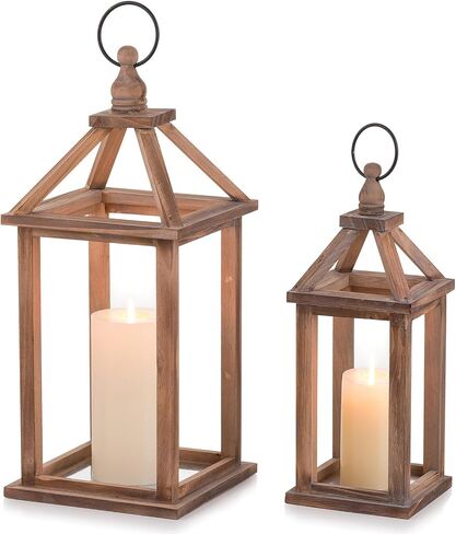 Romadedi Farmhouse Wood Candle Lantern - 12 "/ 16" مجموعة من 2 فوانيس خشبية ريفية حامل شموع ديكور منزلي ديكور طاولة الزفاف قطعة مركزية ديكورات مدفأة داخلية وخارجية، بني in Kuwait
