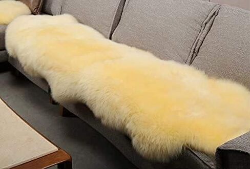 OKAYDA Premium Sheepskin Rug Genuine Natural New Zealand Lambskin Area Rug Fluffy and Soft Throw Rug Luxury Decor for Bedroom Living Room Sofa Floor (Bean Color) in Saudi Arabia