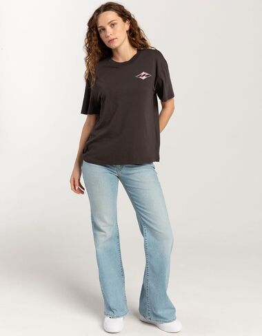 Billabong Women's Surf in Saudi Arabia