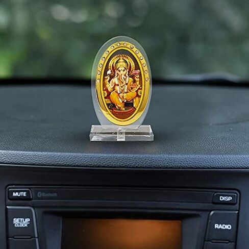 BISMAADH Car Dashboard Oval Shape Acrylic Showpiece Figurine Religious Idol Statue for Office & Home Décor (Guru Nanak Dev Ji) in Saudi Arabia