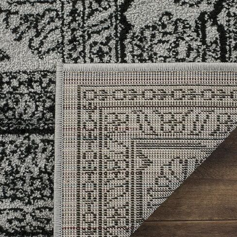 سجادة SAFAVIEH Adirondack Collection - 3' x 5'، فضي وأسود، تصميم ميدالية شرقية، لا يتساقط ويسهل العناية بها، مثالية للمناطق ذات حركة المرور العالية في المدخل، وغرفة المعيشة، وغرفة النوم (ADR108A) in Saudi Arabia