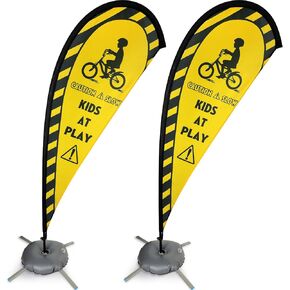 Newwiee 2 Pack Kids at Play Flag Banner Flag Safety Sign Safety Caution Yard Sign with Fiberglass Poles and Weighted Base Slow Sign for Streets, Yards and Driveways (Green)
