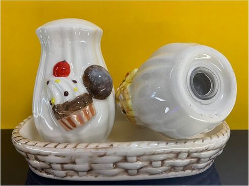 Ceramic 3D Fruit-shaped Pattern DIY Salt and Pepper Seasoning Set - Stylish and Functional Tableware for Kitchen and Dining - Surprise Gift (D) in Saudi Arabia