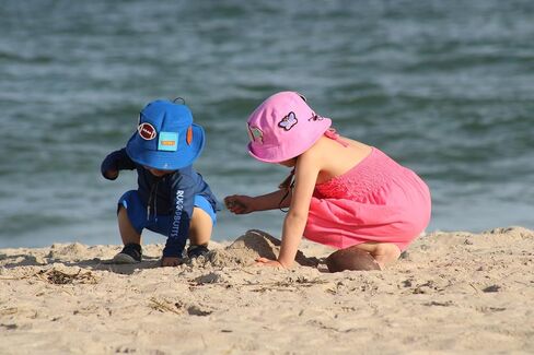 Kids Sun Hat with Stick-on Patches, One Size Fits Most 2-7 Years Old, Fun Bucket Hat with Sun Protection for Boys and Girls in Saudi Arabia