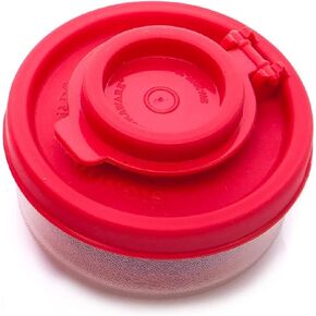 Pack Of 2 Moisture Proof Red Small Salt And Pepper Shakers -Perfect For Travel Camping Spice Boxes -Mini Salt Shaker Picnic Outdoors -Plastic Airtight Dispenser