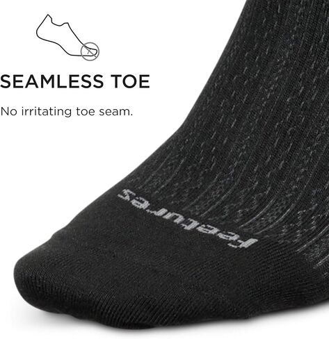 جورب نسائي خفيف للغاية للاستخدام اليومي من Feetures in Kuwait