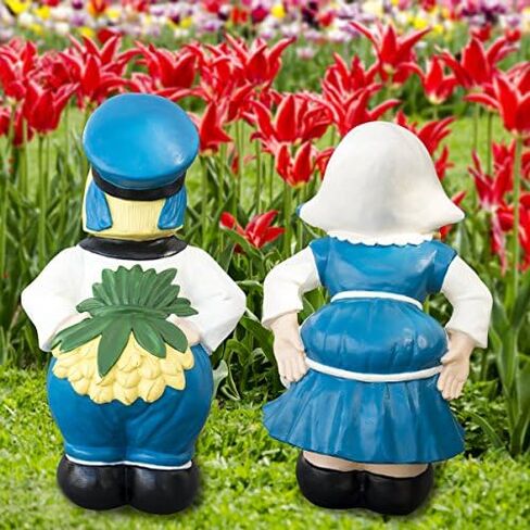 BRECK'S - Kissing Dutch Couple Statues - Set of 2 - 1 Boy and 1 Girl in Saudi Arabia