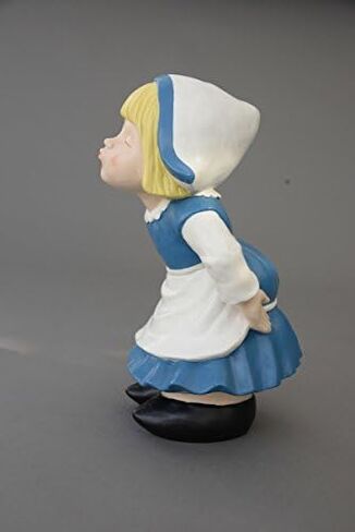 BRECK'S - Kissing Dutch Couple Statues - Set of 2 - 1 Boy and 1 Girl in Saudi Arabia