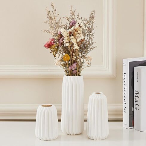 White Ceramic Vase, Set of 3 Vase for Modern Home Decor, Nordic Minimalism Décor,Vertical Stripe Ceramic Vases for Home Décor, Bedroom, Office, Living Room, Bathroom, Tabletop Decor in Saudi Arabia