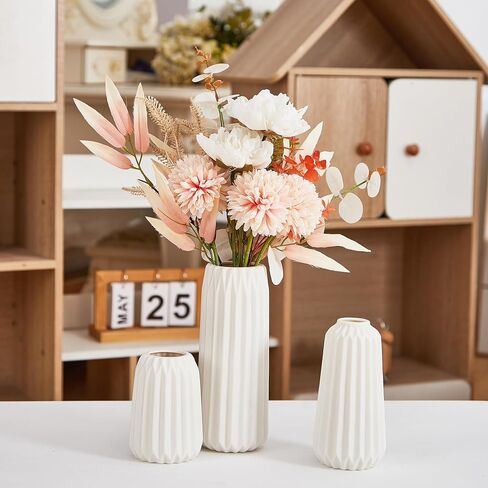 White Ceramic Vase, Set of 3 Vase for Modern Home Decor, Nordic Minimalism Décor,Vertical Stripe Ceramic Vases for Home Décor, Bedroom, Office, Living Room, Bathroom, Tabletop Decor in Saudi Arabia