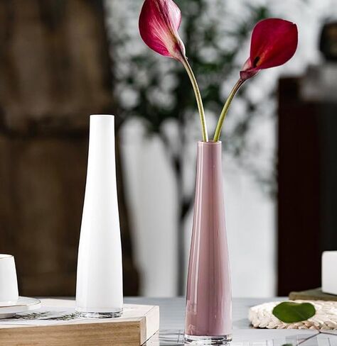 مزهرية برعم زجاجية بيضاء مصنوعة يدويًا مزهرية زجاجية مزهرية برعم زهرة مزهرية جذعية واحدة مزهرية صغيرة مزخرفة بالزهور قطعة مركزية للطاولة لحفلات الزفاف وديكور المنزل والمكتب in Kuwait