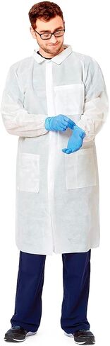 AMZ Medical Supply معطف مختبر أبيض للاستعمال مرة واحدة للنساء والرجال، مقاس كبير، عبوة مكونة من 10 معاطف مختبرية مغزولة منخفضة الوبر PP 30 GSM للبالغين مع معصمين مرنين، وأزرار أمامية، وجيوب in Kuwait