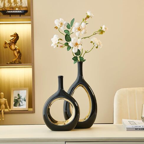 مزهرية سوداء للديكور الذهبي: مجموعة من مزهريتين سيراميك للزهور، مزهرية مجوفة بيضاوية لقطع مركزية للطاولة، ديكور منزلي حديث لرف غرفة المعيشة، مجموعة مزهرية زهور مزخرفة للمكتب in Kuwait