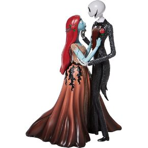Enesco Disney Showcase Couture de Force The Nightmare Before Christmas Jack and Sally Embracing Figurine- Resin Hand Crafted Painted Collectible Halloween Disney Figurines Home Decor Statue, 9.5 Inch