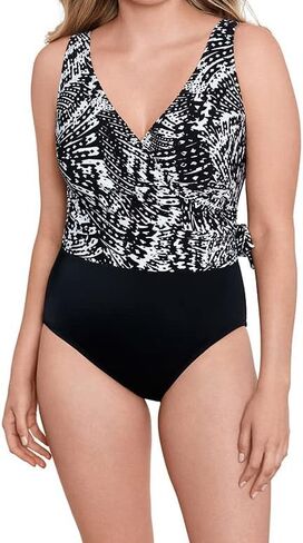 ملابس سباحة نسائية من Longitude برباط جانبي وثنيات من قطعة واحدة in Kuwait