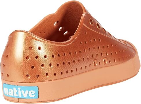 أحذية Native Shoes Jefferson Metallic للرجال والنساء - أحذية ماصة للصدمات ومقاومة للرائحة in Saudi Arabia