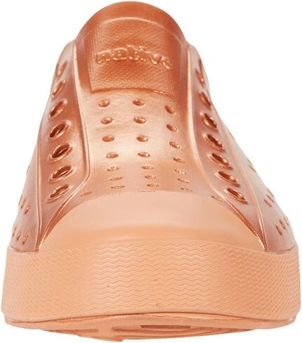 أحذية Native Shoes Jefferson Metallic للرجال والنساء - أحذية ماصة للصدمات ومقاومة للرائحة in Saudi Arabia