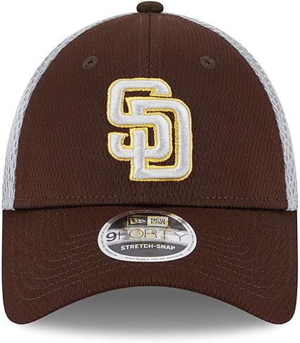 قبعة New Era SD San ​​Diego Padres 9FORTY Outline Neo Trucker قابلة للتمدد، قبعة قابلة للتعديل باللون البني in Saudi Arabia