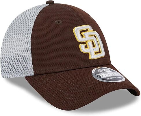 قبعة New Era SD San ​​Diego Padres 9FORTY Outline Neo Trucker قابلة للتمدد، قبعة قابلة للتعديل باللون البني in Saudi Arabia