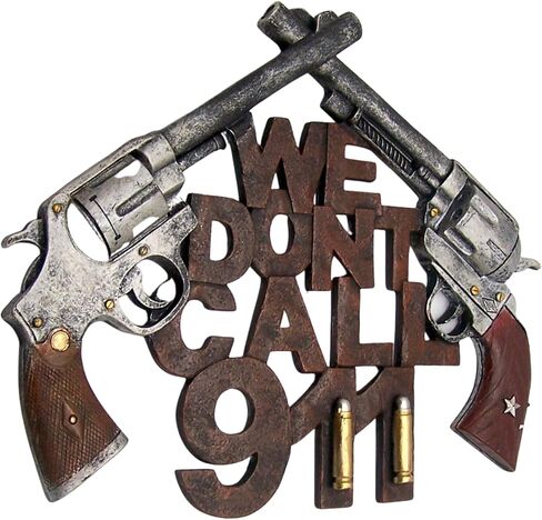 لوحة حائط مزخرفة We Don't Call 911 مع Faux Guns Crossing، ديكور حائط معلق، ديكور ذو طابع غربي، 11.5 بوصة in Saudi Arabia