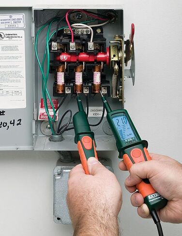 جهاز اختبار الجهد الكهربائي متعدد الوظائف من اكستيك VT30 ال سي دي in Kuwait