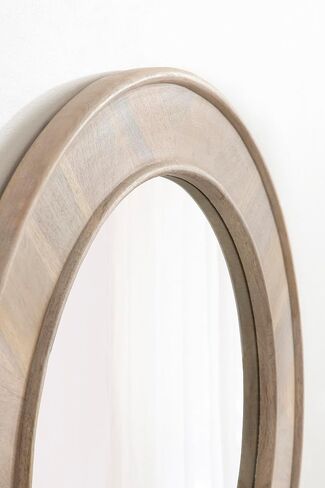 Kate and Laurel Yahna Pieced Wood Modern Round Wall Mirror, 28 Inch Diameter, Whitewash, Coastal Decorative Circle Mirror with Solid Mango Wood Frame in Saudi Arabia