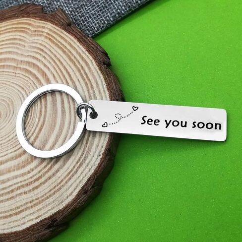 Fuuny Friendship Gift for Friend Sister Gift from Sister Keychain Graduation Birthday Gift for Friend Bestie in Saudi Arabia