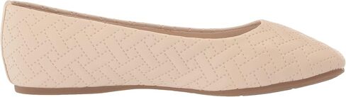 Easy Street Women's Mazi Ballet Flat in Saudi Arabia