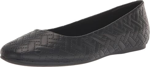 Easy Street Women's Mazi Ballet Flat in Saudi Arabia