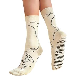 Tucketts Crew Closed Toes Non-Slip Grip Socks - Anti Skid Yoga, Barre, Pilates, Home & Leisure, Pedicure