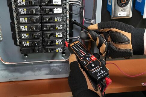 Southwire - 65112140 41171N Precision Voltage Detector & Tester in Saudi Arabia