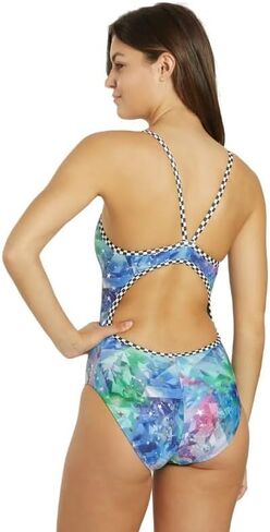 ملابس السباحة قطعة واحدة من قطعة واحدة من Flutterback Athletic in Kuwait