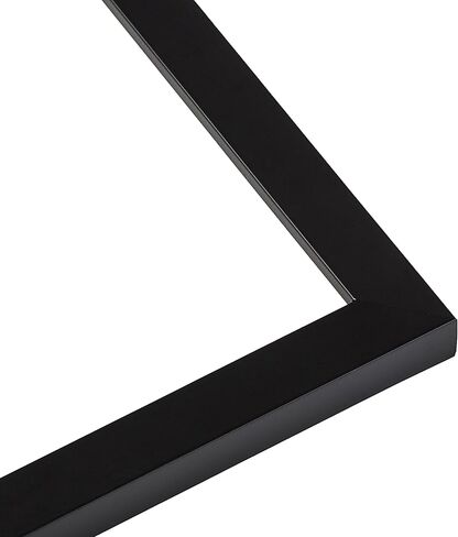 إطار من CountryArtHouse مقاس 5.5x8.5 باللون الأسود - مع أكريليك بالأشعة فوق البنفسجية، ودعامة وأدوات تعليق in Kuwait