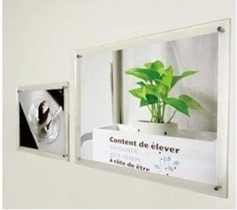 إطار صورة أكريليك عائم مقاس 11 × 14 مع إطار صورة مزدوج مثبت على الحائط من الكروم للصور حتى بوصة (11 × 14) in Kuwait