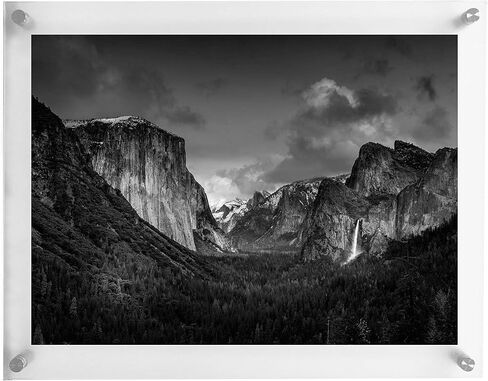 إطار صورة أكريليك عائم مقاس 11 × 14 مع إطار صورة مزدوج مثبت على الحائط من الكروم للصور حتى بوصة (11 × 14) in Kuwait