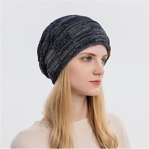 Autumn and Winter Womens Hat Knit Hat Warm Casual Hundreds of Womens Knit Woolen Hat Cold Weather Girls Pee Hat in Saudi Arabia