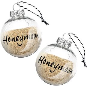 Patelai 2 Pieces Honeymoon Sand Keepsake Jar Ornaments Hand Lettered Plastic Sand Jar for Travel Present Newlywed Engagement Vacation Travel, 2.4 Inch Diameter