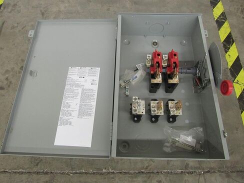 Eaton DG224NRK 3 Wire 2 Pole Fusible K Series General-Duty Safety Switch 240 Volt AC 200 Amp NEMA 3R in Saudi Arabia