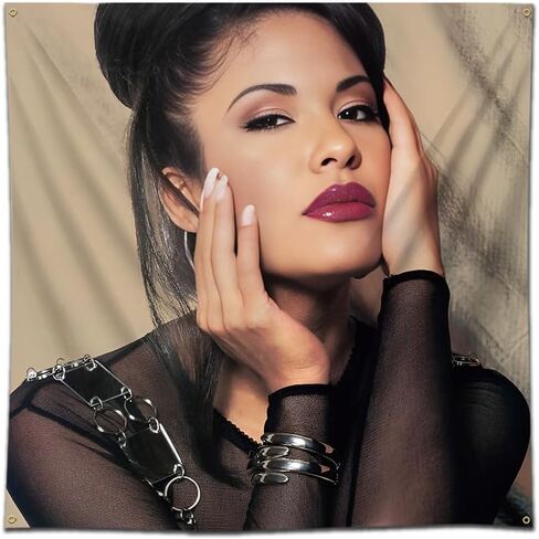 مور سيلينا نسيج كوينتانيلا راية ألبوم الموسيقى ملصق جدار معلق العلم (3x3ft، 150D بولي HD الطباعة) لديكور جدار المرآب النوم in Kuwait