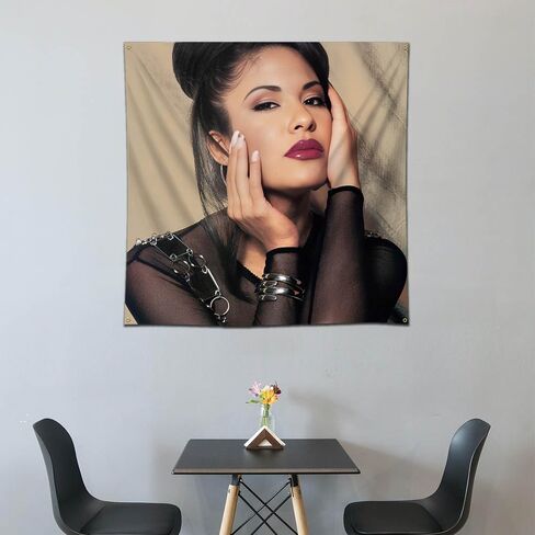 مور سيلينا نسيج كوينتانيلا راية ألبوم الموسيقى ملصق جدار معلق العلم (3x3ft، 150D بولي HD الطباعة) لديكور جدار المرآب النوم in Kuwait