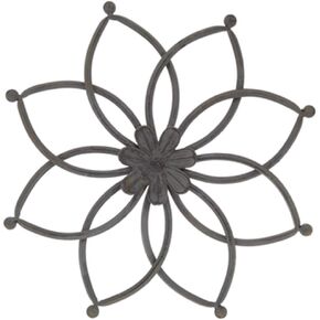 معرض ميشن جاليري مقاس 14 بوصة ديكور حائط على شكل زهرة معدنية صدئة كبيرة باللون الرمادي مع نمط عتيق قديم في مركز الأزهار in Kuwait