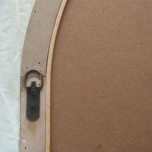 مرآة حائط مقوسة، 28 بوصة × 41.5 بوصة ديكور حائط مرآة، نافذة بإطار معدني لتزيين المزرعة لغرفة المعيشة وغرفة النوم ومدخل الحمام in Kuwait