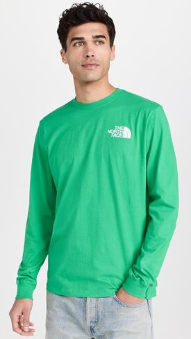 تي شيرت رجالي بأكمام طويلة مطبوع عليه "الأماكن التي نحبها" من THE NORTH FACE in Saudi Arabia