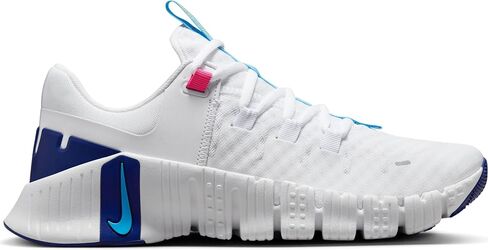 حذاء الجري Free Metcon 5 للنساء من Nike (DV3950-103، أبيض/وردي شرس/أزرق ملكي عميق/أزرق مائي) مقاس 8.5 in Saudi Arabia