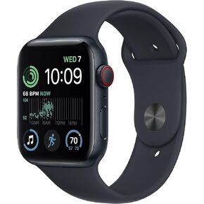 Apple Watch SE (2nd Gen) (GPS, 40mm) - Starlight Aluminum Case with Starlight Sport Band, S/M (Renewed) in Kuwait