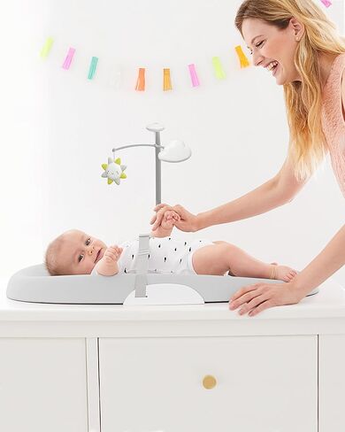 وسادة تغيير الحفاضات القابلة للتنظيف على طراز الحضانة من سكيب هوب - شوفان in Kuwait