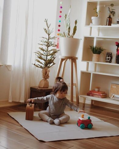 Vegan Leather High Chair Mat by Lark Baby Goods (40 x 40 in) - Waterproof Wipeable Splat Mat for Under High Chair - Baby High Chair Floor Mat for Splash and Spill Protection - Brown in Saudi Arabia